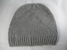 Old Navy Gray Youth One Size Beanie Cap Hat Great Condition