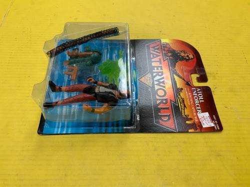 Waterworld Atoll Enforcer Action Figure - Picture 5 of 8