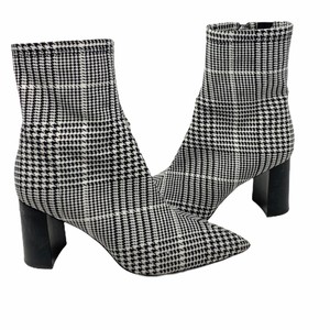 jeffrey campbell coma 3 block heel bootie