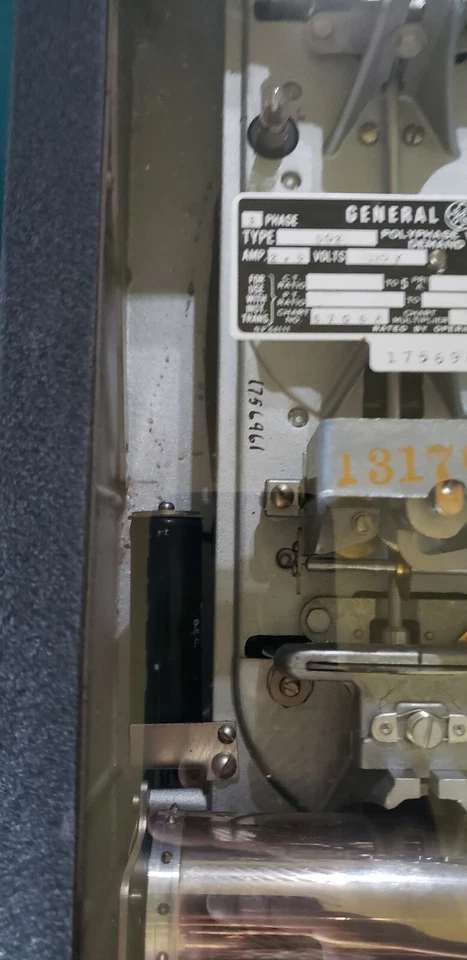 Rare Antique GE Watthour Meter 3 Phase DG2 8WDG2JAL216 Steam Punk & Glass - Image 4 of 4