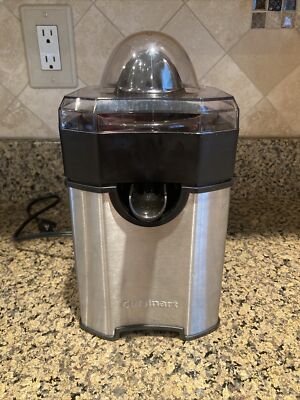 Cuisinart Electric Citrus Juicer CCJ-500 Pulp Control Silver Drip