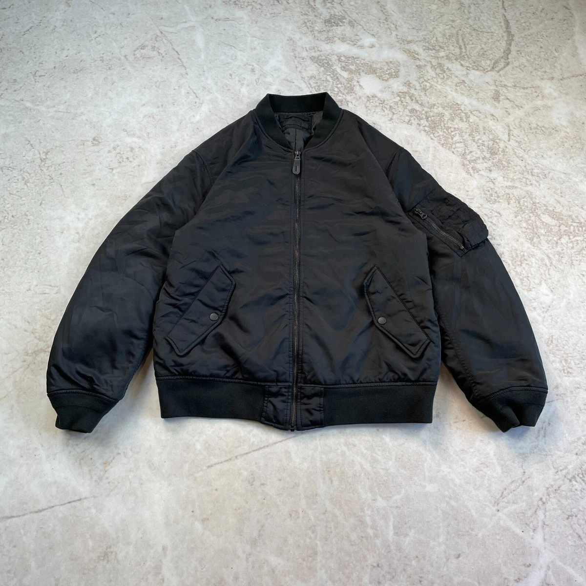 Uniqlo bomber shop jacket black