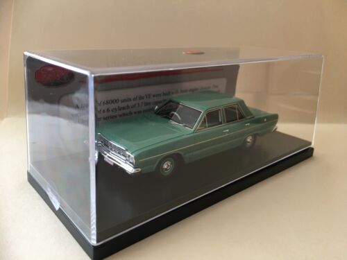 1/43 TRAX TRR61B - 1967-69 VE Valiant Sedan – Green - Picture 3 of 3