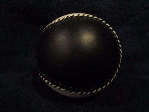 Gene Autry Autographed Black and White Spinneybeck Baseball – JSA Cert - Picture 6 of 10