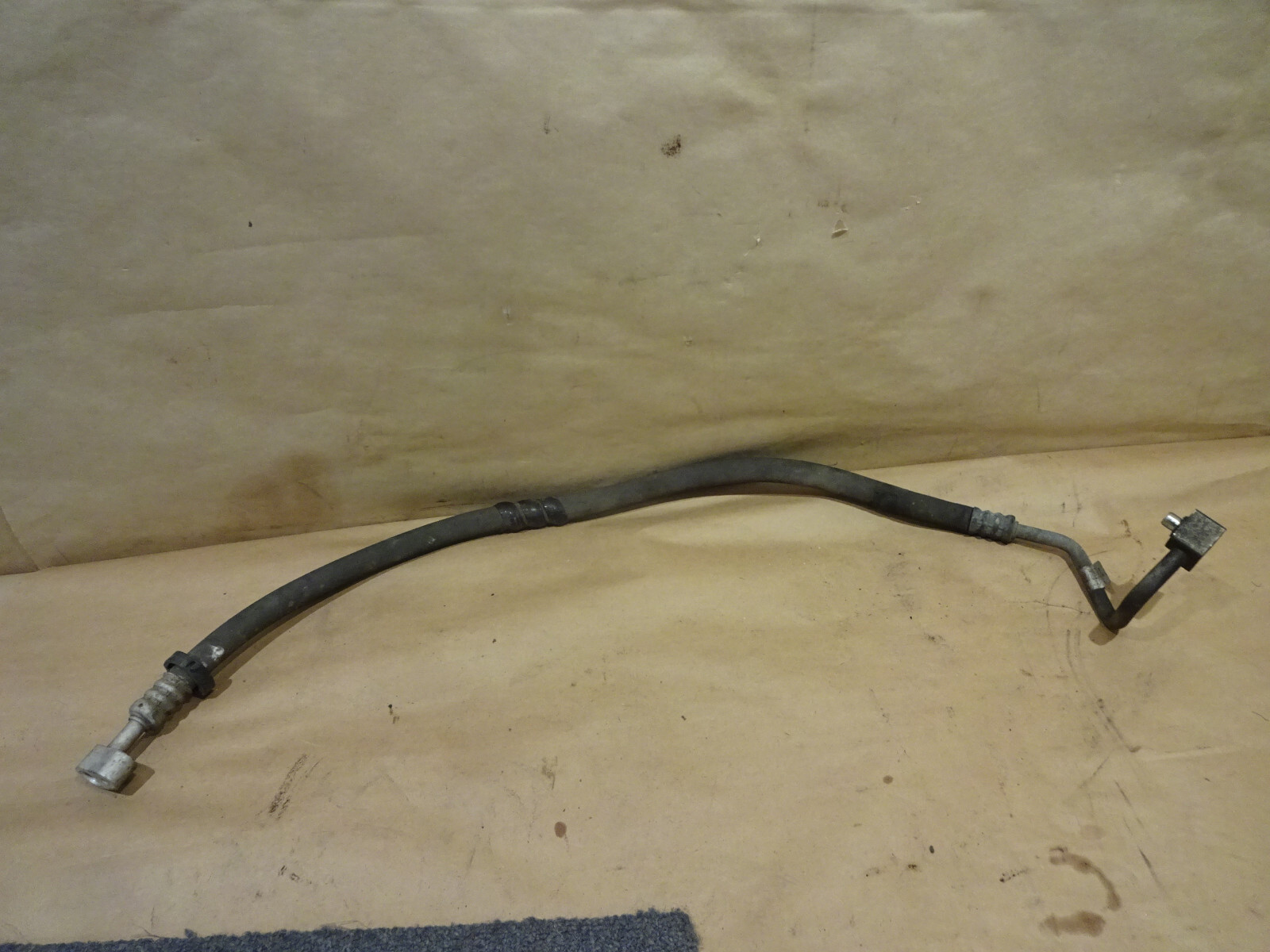 Maserati Quattroporte 05-07..AC Pipe Compressor To Condensor P/N 67574400