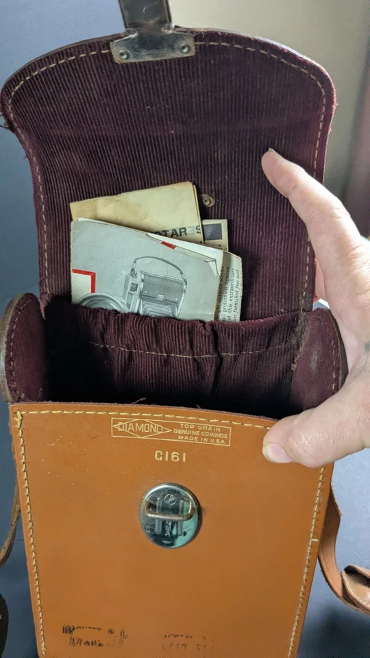 Vintage Hard Leather Carrying Case Bag for  Polaroid Highlander Land Camera - Image 2 of 4