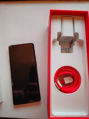OnePlus 8 Pro - 128GB - Onyx Black (Ohne Simlock) (Dual-SIM) (Displayrisse)