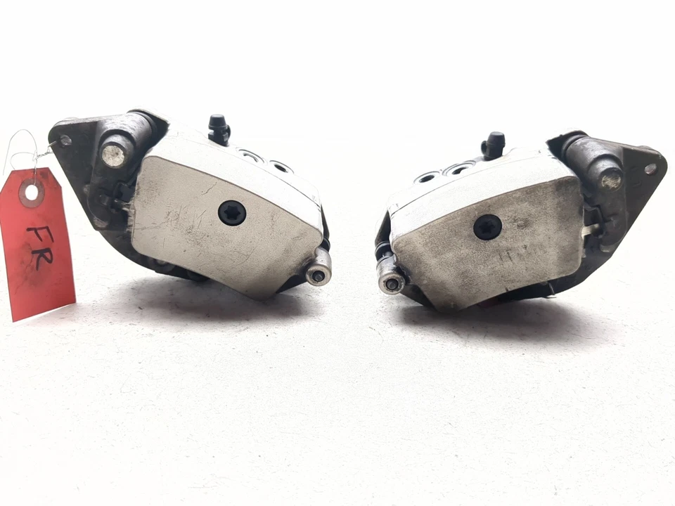 04-08 Juego de pinzas de freno delanteras Honda VTX1800R VTX 1800 Foto 4 de 4