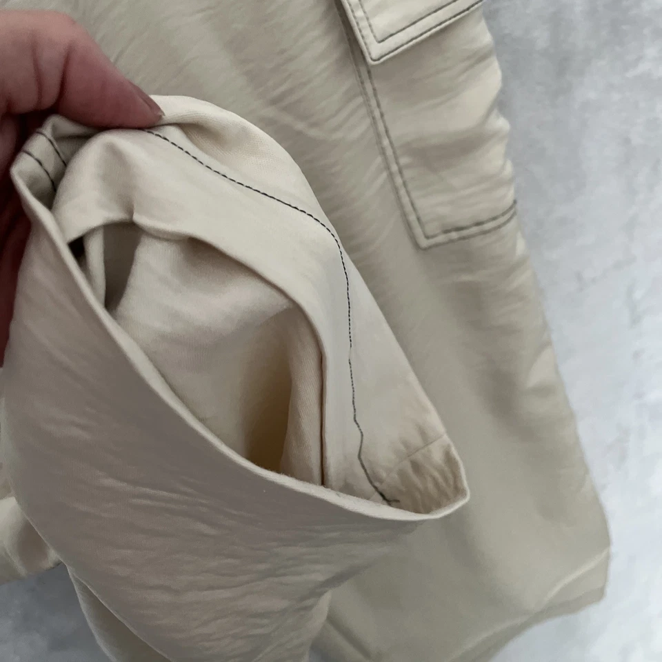 Pantalones DKNY Mujer Beige Sólido 6 Cremallera Botón Mezcla Poliéster Bolsillos Piernas Anchas Foto 4 de 4