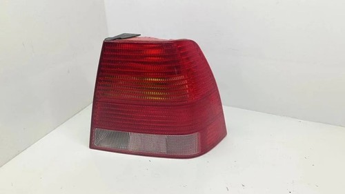 VW BORA Rücklicht hinten links 963686 1.90 Diesel 1999 31898222