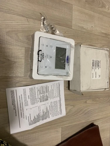 Carrier Programmable Wired Remote Controller Thermostat 40VM900003