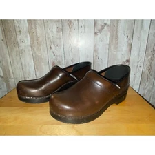 Women's Dansko Brown Leather Slip On Clogs Shoes Size 39 N or 7.5