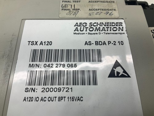 AEG Modicon AS-BDA P-210 AC 8 PT Output Module 115 VAC ASBDAP210 ASBDA (TBI) - Picture 2 of 8