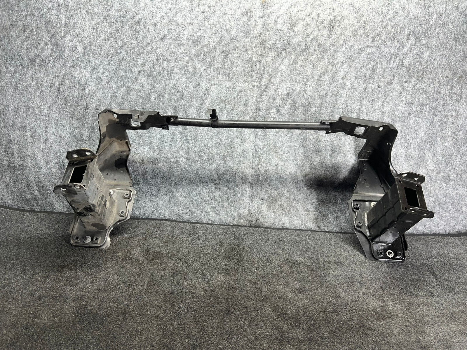 Mercedes-Benz SL R230 Radiator Support Beam A2306205234 OEM for  