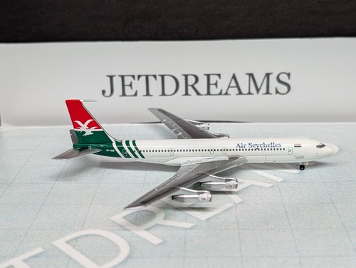 1/400 AIR SEYCHELLES BOEING 707-300 1980'S COLORS S7-4HM AEROCLASSICS - Picture 5 of 7