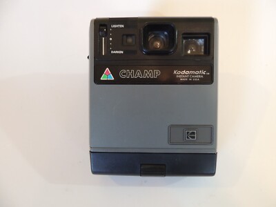 Vintage Kodak Kodamatic CHAMP Instant Camera with battery