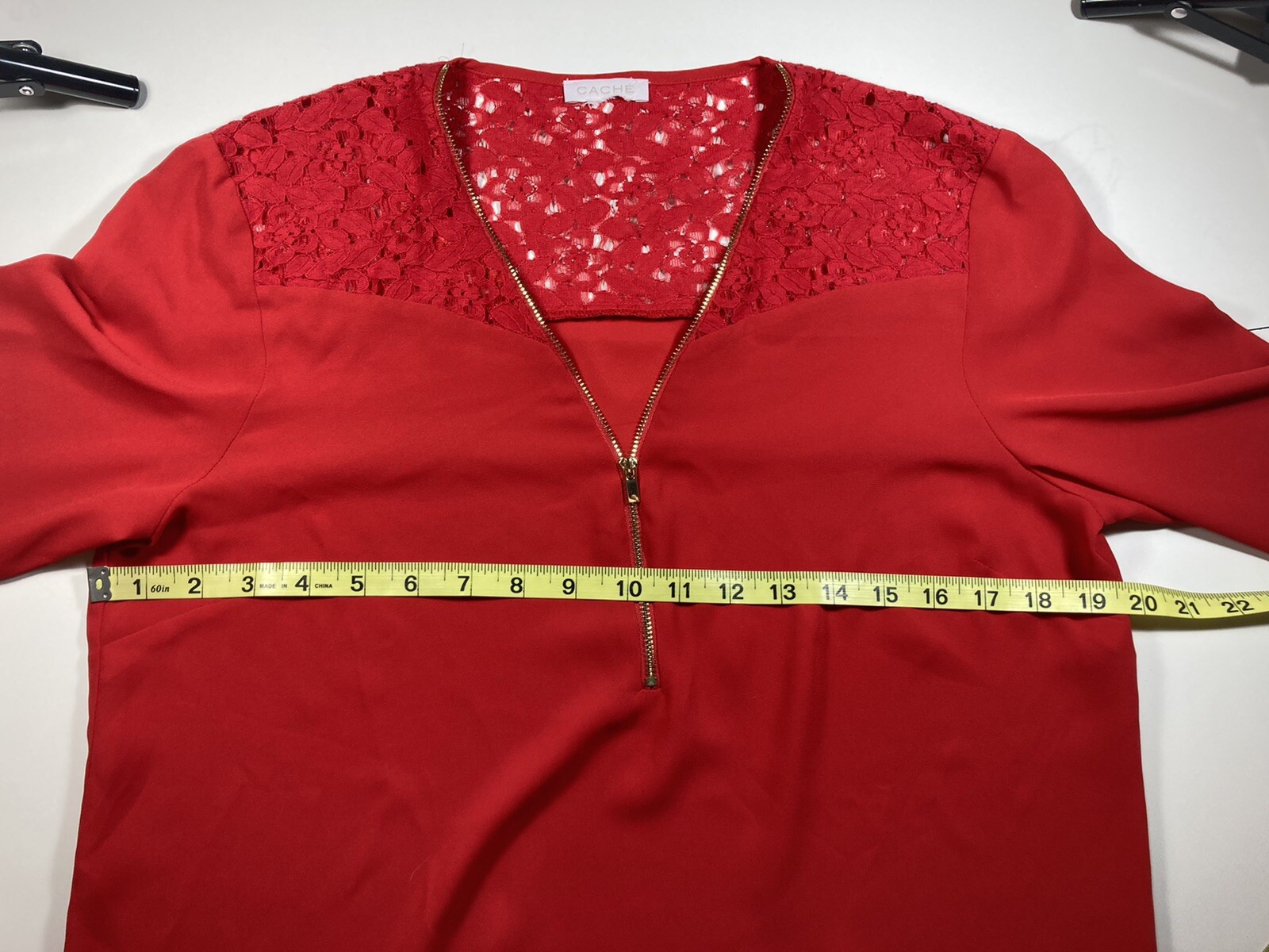 Cache Size Medium Blouse Solid Red Long Sleeve La… - image 10
