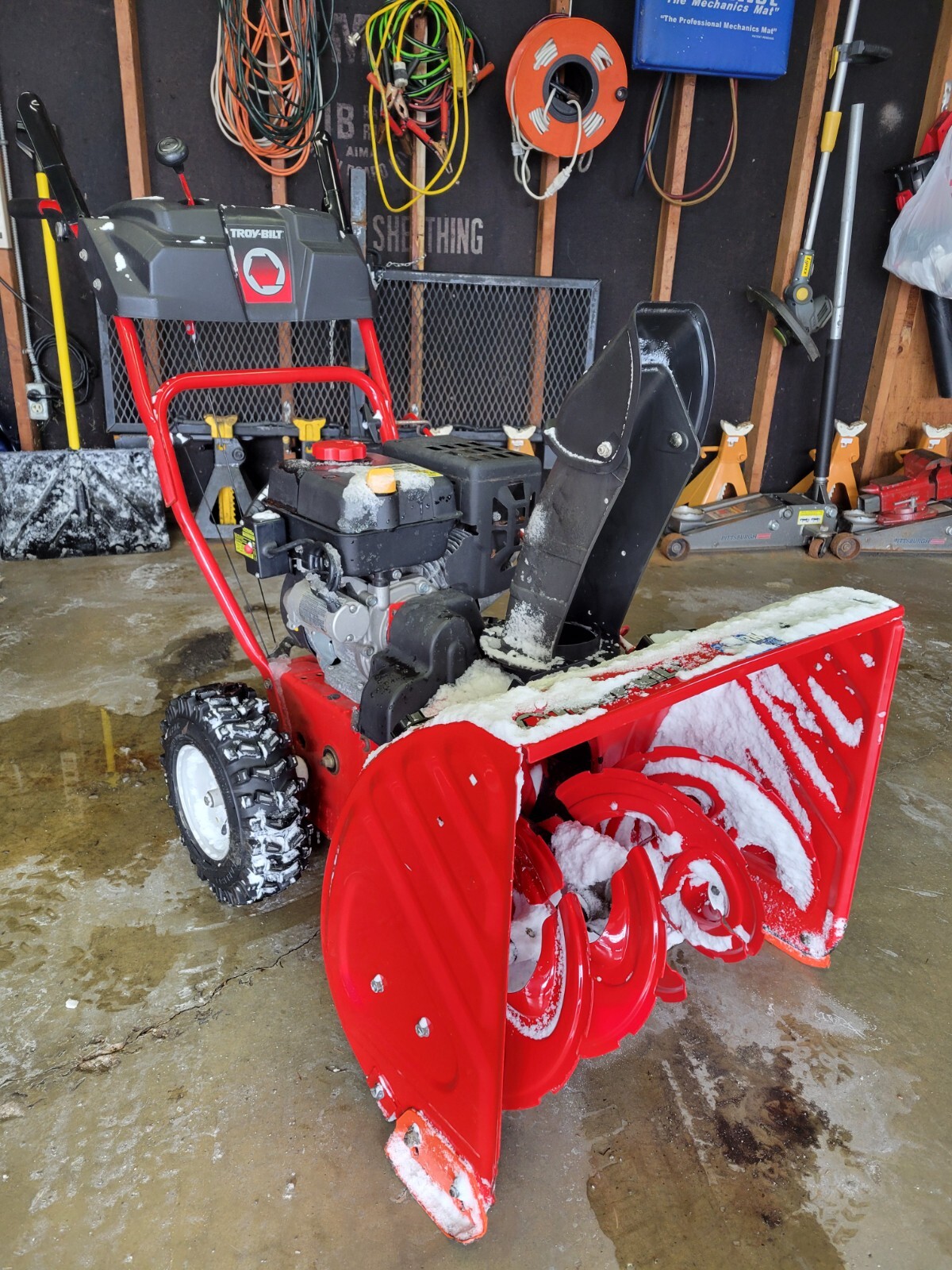 TroyBilt Storm 2410 2Stage Snow Thrower Snow Blower Snowblower