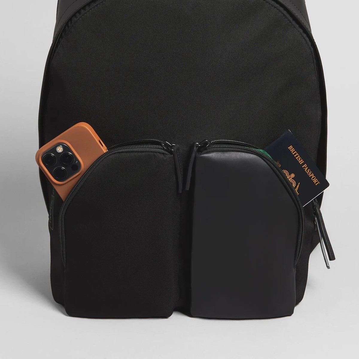 【トルバドール】 ORBIS 1-Pocket Backpack Orbis 1-Pocket Backpack | Lightweight Waterproof Fabric