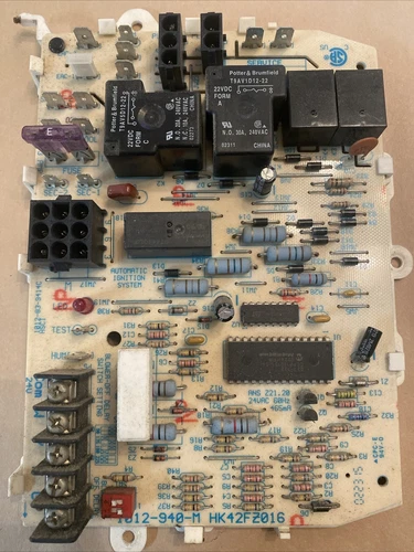 Carrier Bryant 1012-940-M Furnace Control Board HK42FZ016