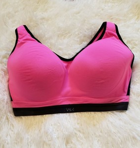 34ddd sports bra