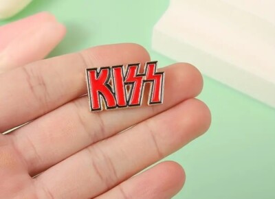 Kiss Logo Rhinestone Pin KISS logo Hard Rock N' Roll Enamel Pin BADGE Heavy Metal Guitar Brooch ...