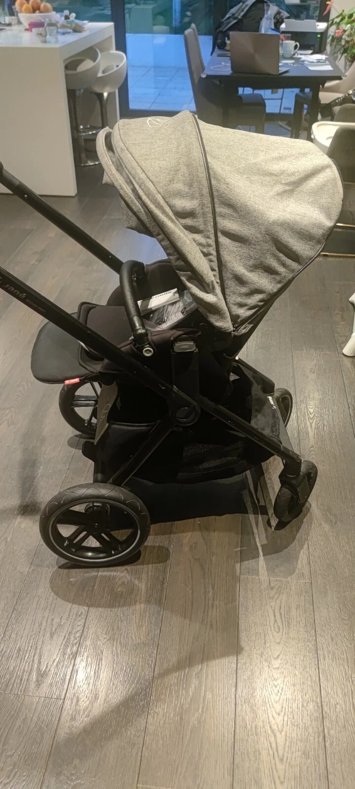Jane Muum Pro