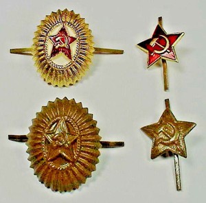army hat badges