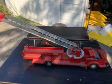 Vintage 50's Doepke Rossmoyne Model Toys Aerial Ladder Fire Truck Pressed Steel
