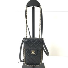 CHANEL TURNLOCK COCO MARK MATELASS  CHAIN SHOULDER PHONE CASE BK   24290042  