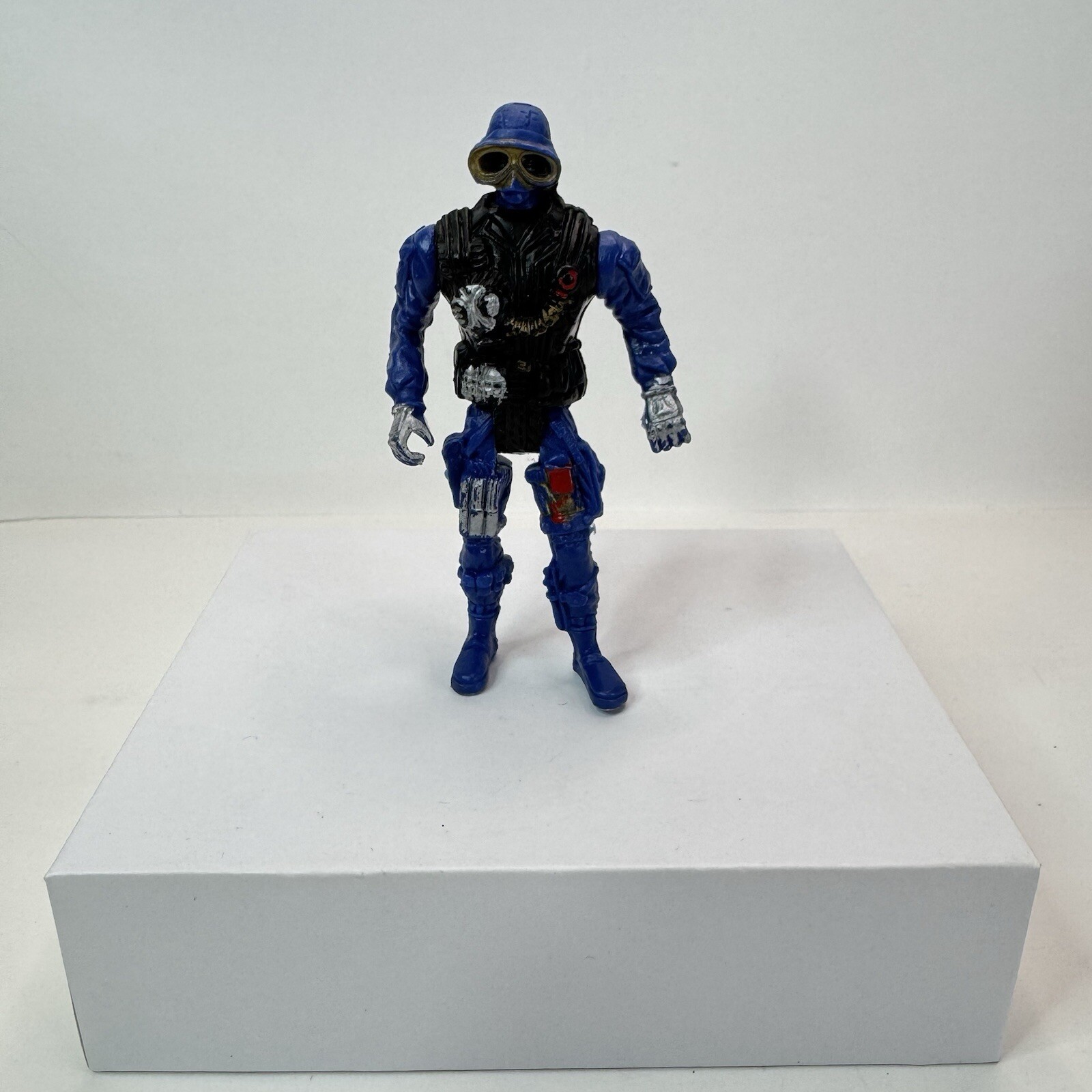 VINTAGE 1980'S 3-3/4