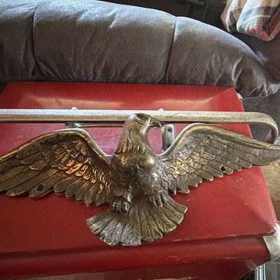Metal Eagle Bird Wall Plaque Decor Wings Spread Brass Tone Wall Ornament