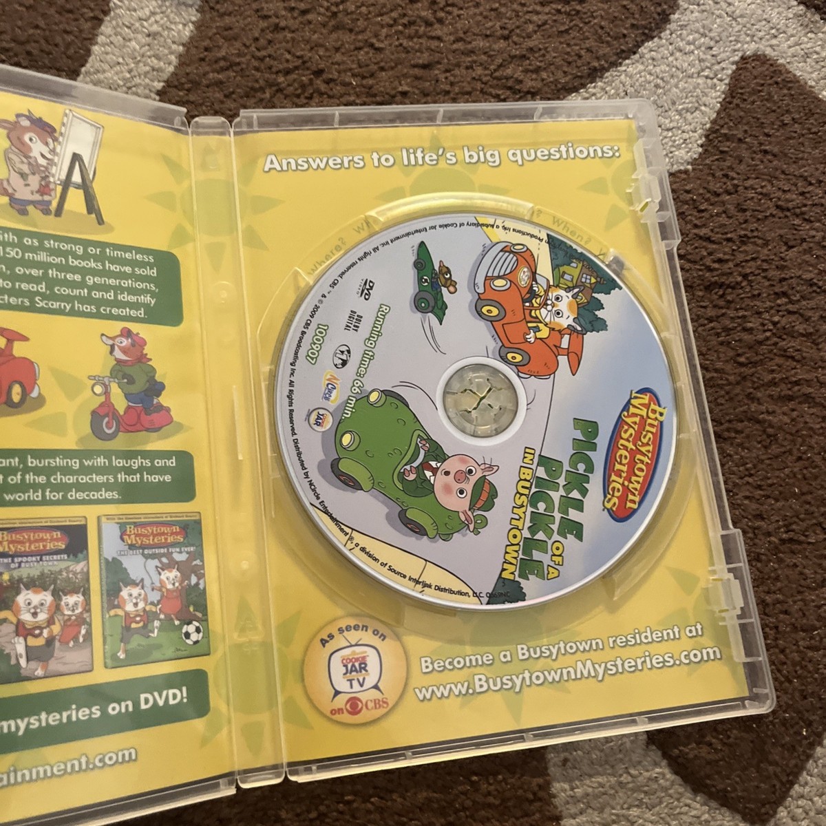 Hurray for Huckle: A Pickle of a Pickle in Busytown (DVD