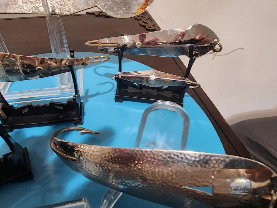 Lote de 11 señuelos de arrastre de placa de plata vintage salmón trucha lucio Williams Sutton Foto 3 de 4