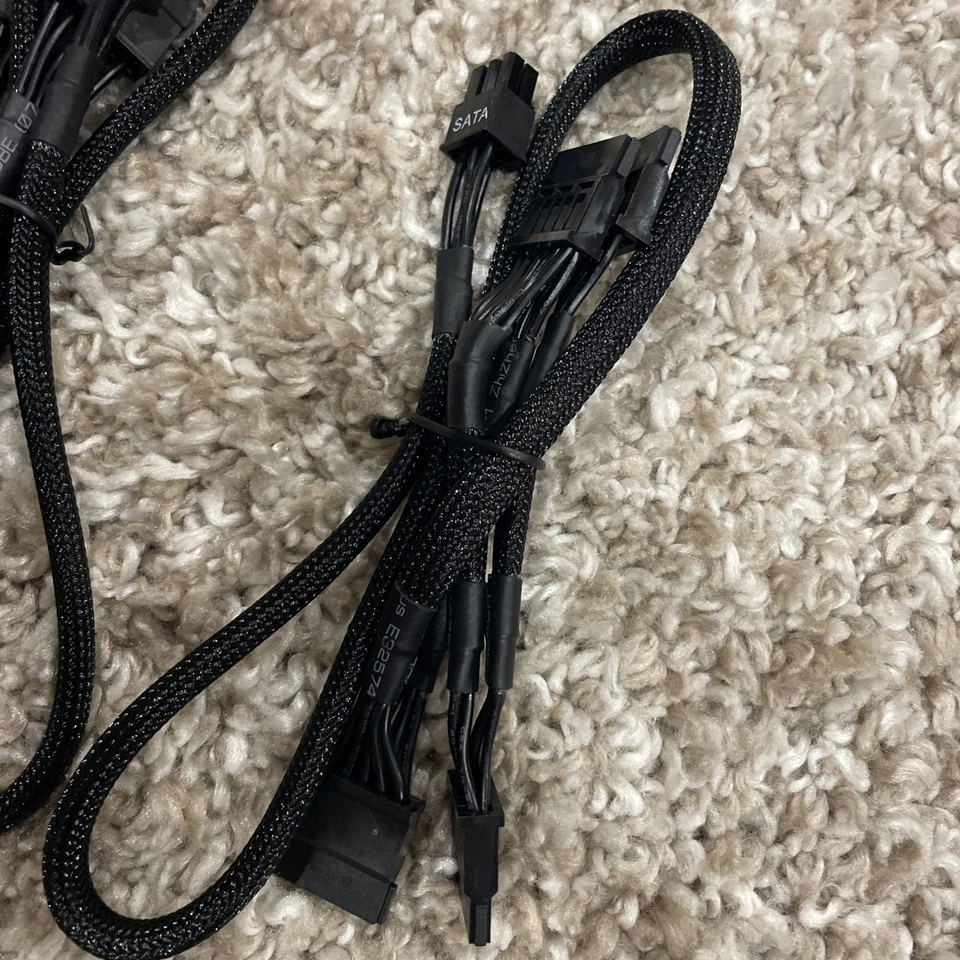 CABLES SATA EVGA de 4 pines, paquete de 3 cables Foto 2 de 3