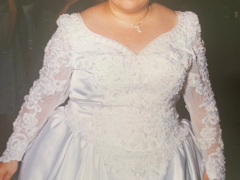 Plus size white wedding ball gown with beading, sequins, pearls & embroidery - Image 4 of 4