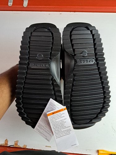 Crocs Unisex Hiker Clog - Black, Size Men-7 Women-9 US - Picture 6 of 9