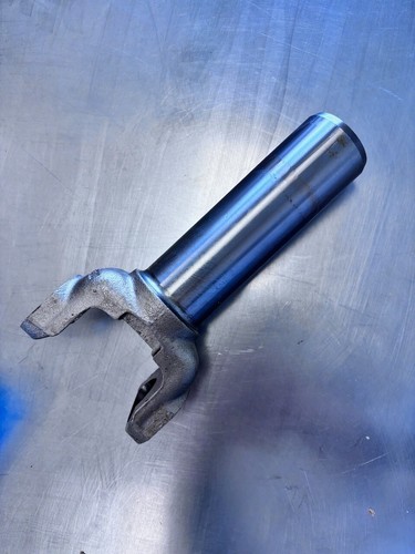 Genuine GM Drive Shaft Front Slip Yoke 23251196/88964470 --- NEW OLD STOCK!