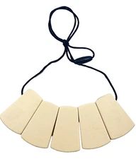 Lil Jumbl BPA Free Baby Teething Necklace FK026 Cream