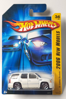 Hot Wheels '07 Cadillac Escalade white 2006 New Models card variation