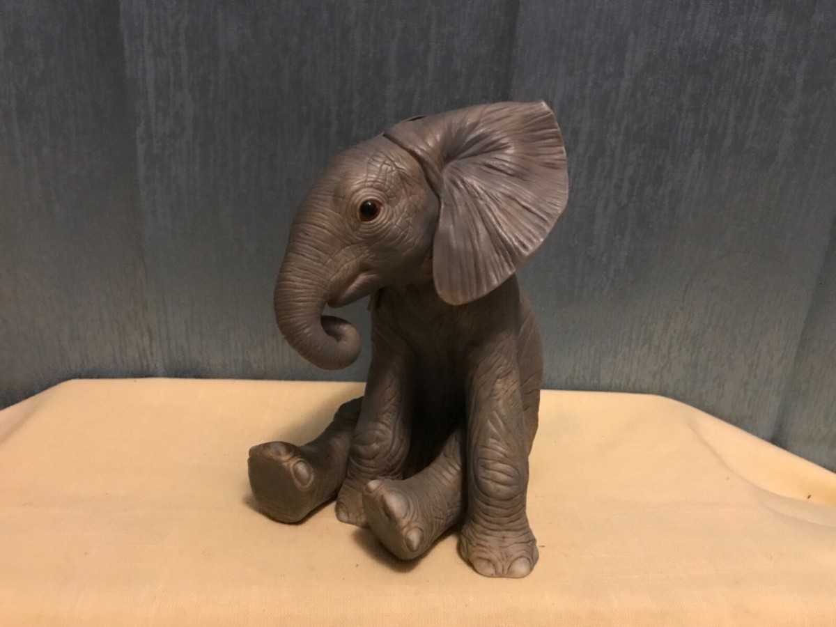Lenox African Elephant Calf Figurine Smithsonian Institution 1991