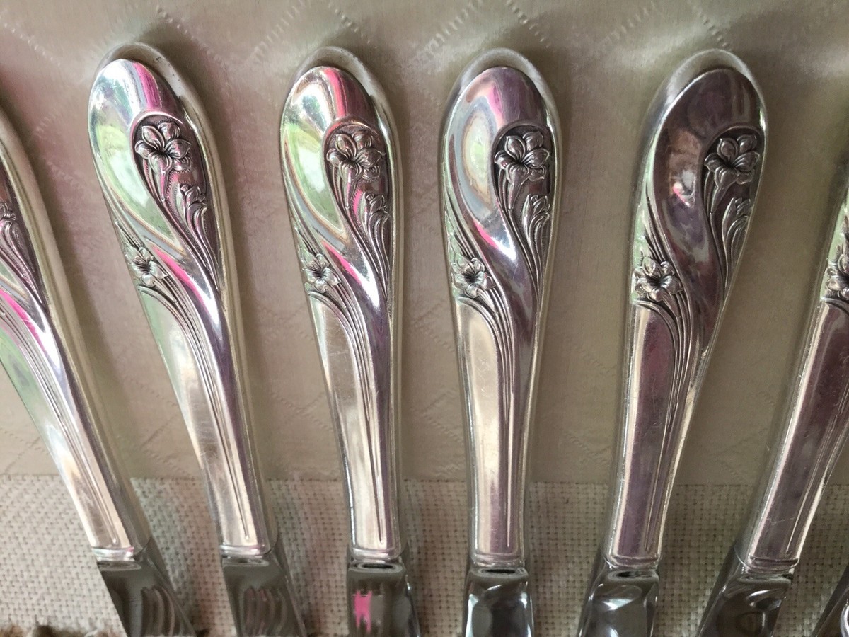 Holmes & Edwards Inlaid Silver Plate ROMANCE IS 39 Pieces, Post