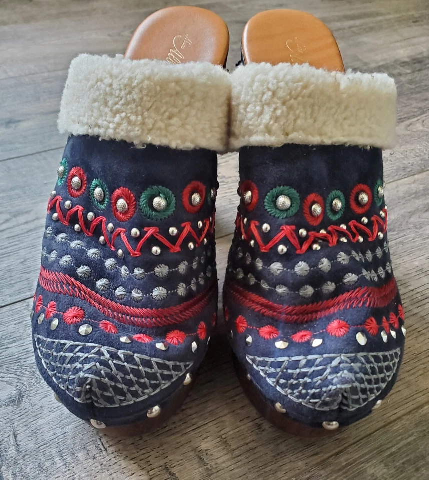 Anthropologie Terrestrial Miss Albright Embroidered Blue Clogs Size 6 / Festive - Image 2 of 4