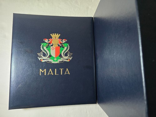 joystamp: 1860-1983 Pristine Davo Malta Hingless Album with Cover +318 MNH Stamp - Picture 2 of 23