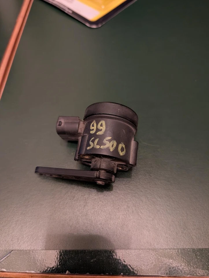 Sensor de altura de nivel de suspensión 90-02 Mercedes R129 SL500 SL320 0105427517 OEM Foto 4 de 4