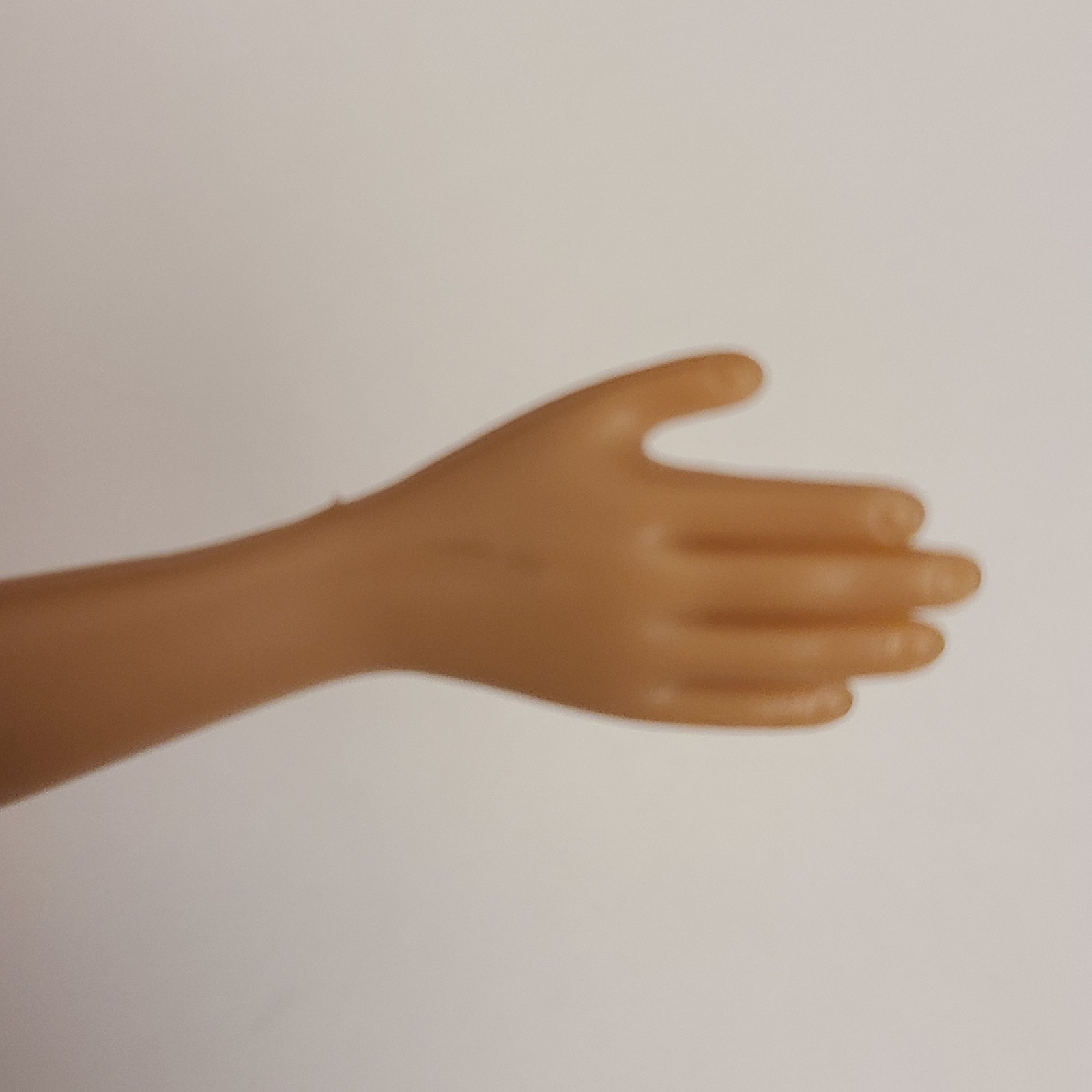 MGA Bratz Forever Diamondz Fianna Doll NUDE No Clothes Shoes Accessories