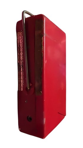 Vintage 1958 Red Truetone Portable Untested AM Radio #DC3902 Made in U.S.A. - Picture 11 of 24