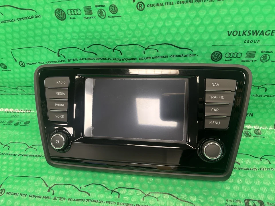 New Genuine Skoda Octavia Sat Nav Screen 6.5" touchscreen 5E0919605J 2013-2017 - Image 3 of 4