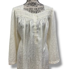 Oscar de la Renta Women s Ivory Lace Trim Long Nightgown Size M