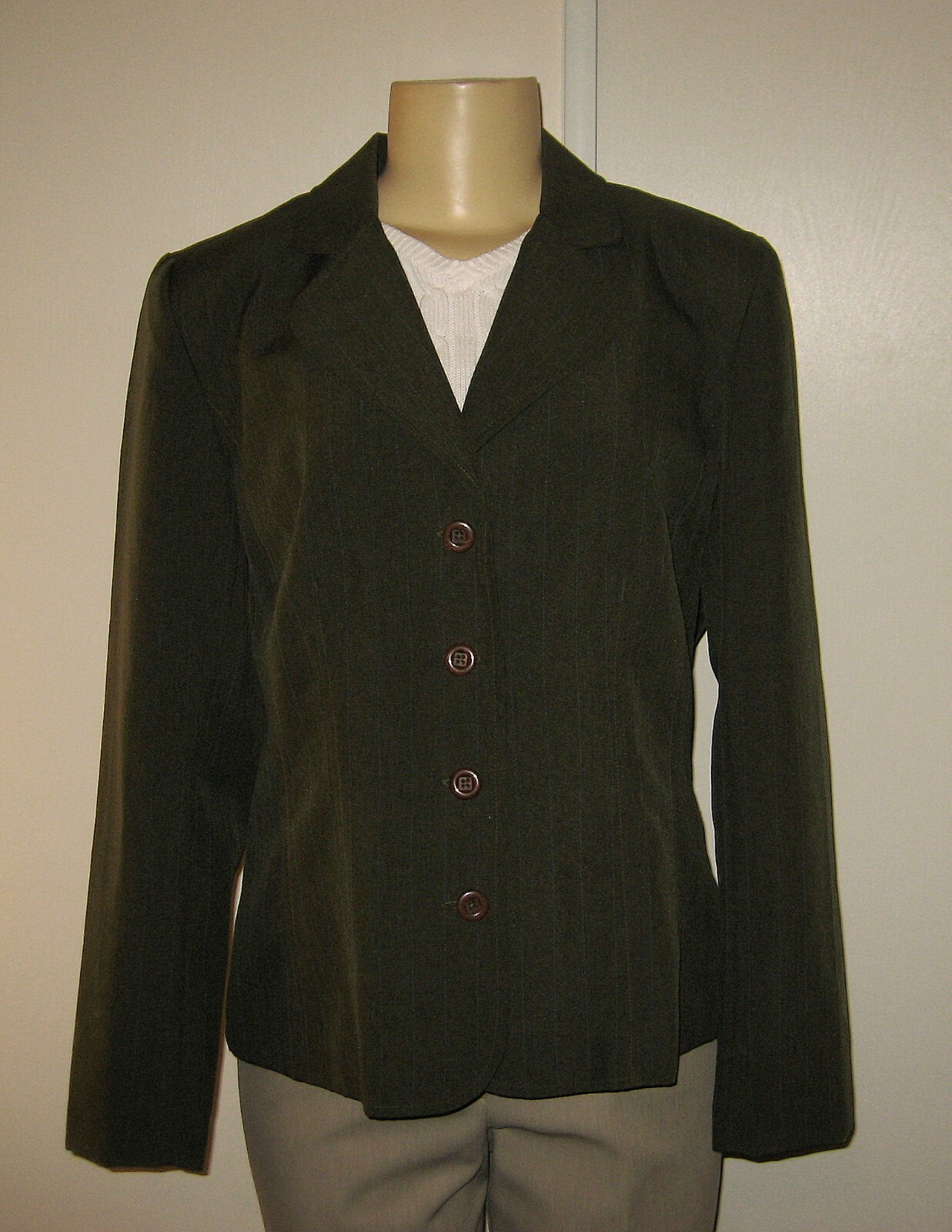 Picture 1 of 2